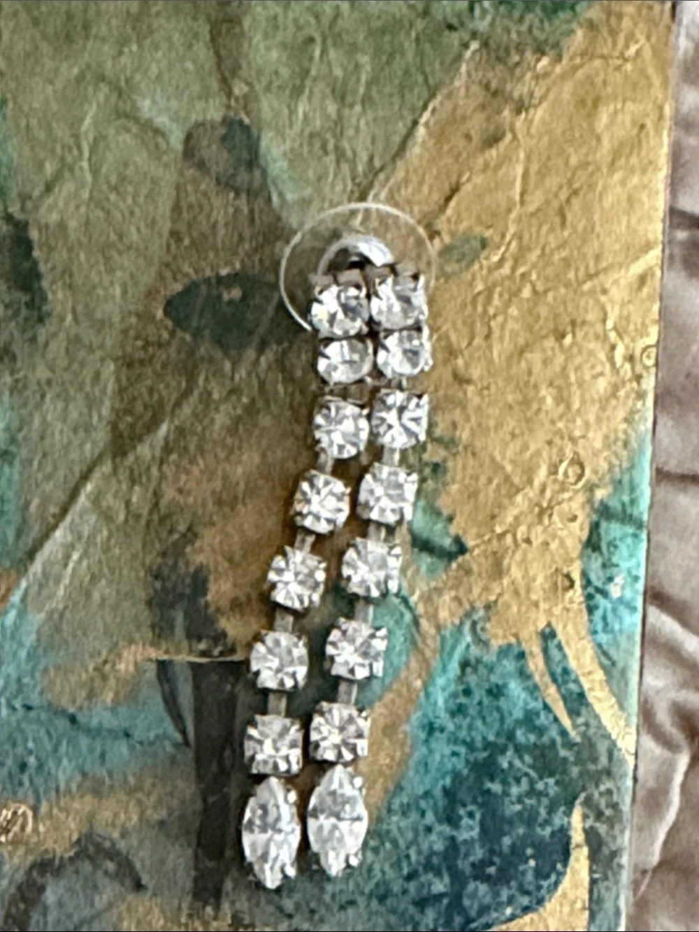 Rhinestone dangling pierced earrings two strands marquis shaped at the bottom